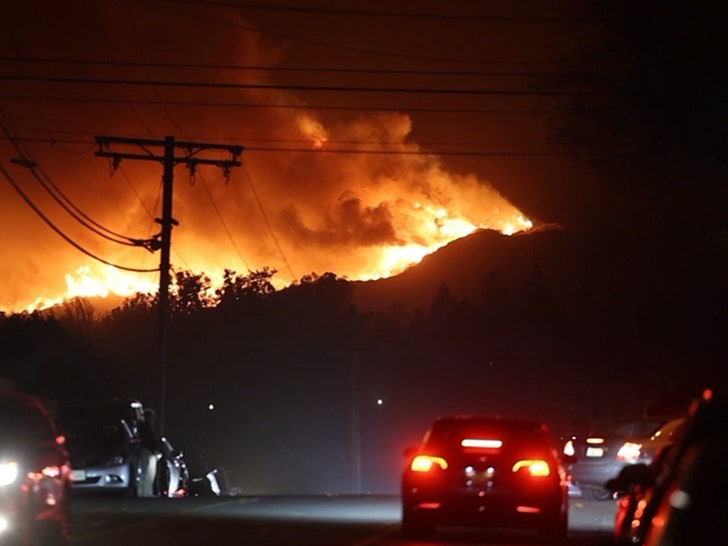 a48cc98c868545229c1bebdbc98ac797_md 010825_ben_affleck-SG3