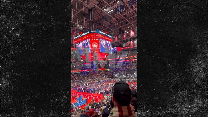 a6507418852d4cb2b92044641fb0aab8_md 011725-joe-biden-booed-kal