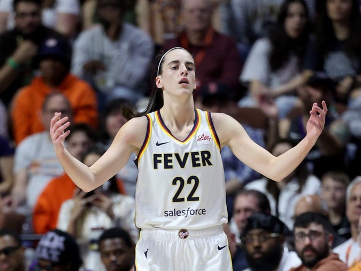 a75adde5993d471ea8718734930cf8b3_md Caitlin Clark On The Indiana Fever