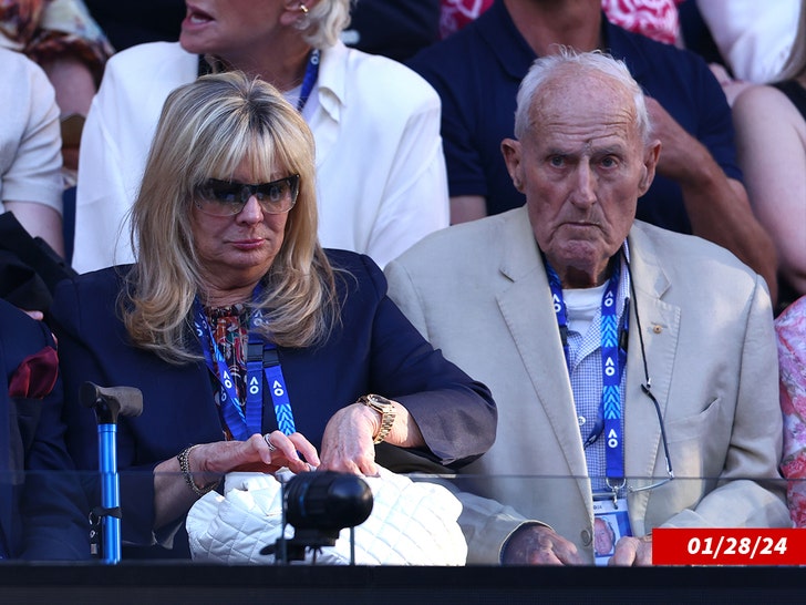 a7e386cf5a3a497abe62096ac9c2e30e_md Neale Fraser