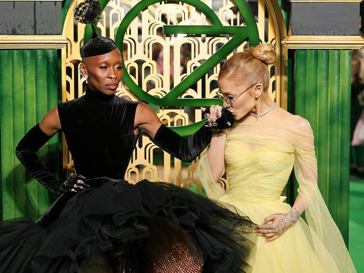 a9897bc6eb7645d0b29b8e51bba7527b_md 1118-wicked-movie-premiere-london-red-carpet-looks-photos-primary-2