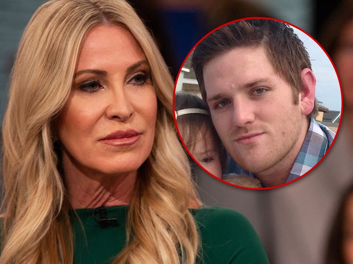 b34918bceb254bbcbfd77cfb1175bd9c_md lauri peterson main