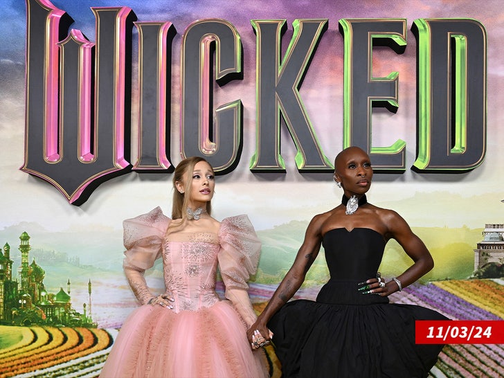 b54510bc15a247d98c19fe45acc06d53_md-1 ariana grande wicked