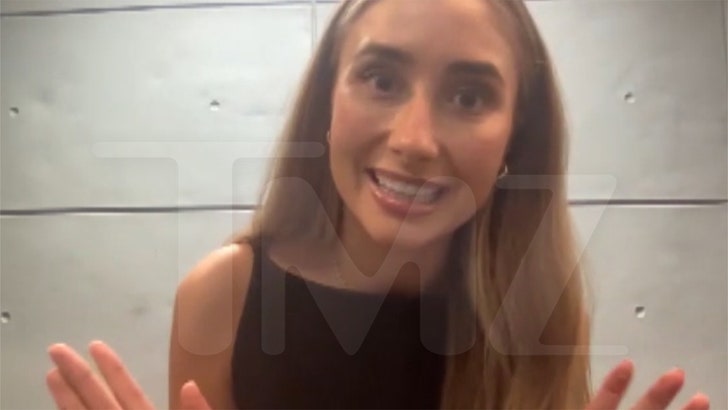 b974c723c88743d7bec42f55717e0392_md 121324_lily_phillips_no_regrets-kal