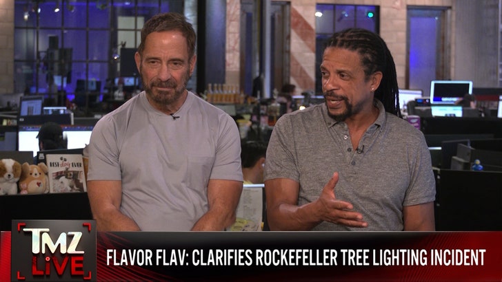 bb6e9e78c99f4b97b5416afb0b813faa_md 120524_tmz_live_flavor_flav_kal