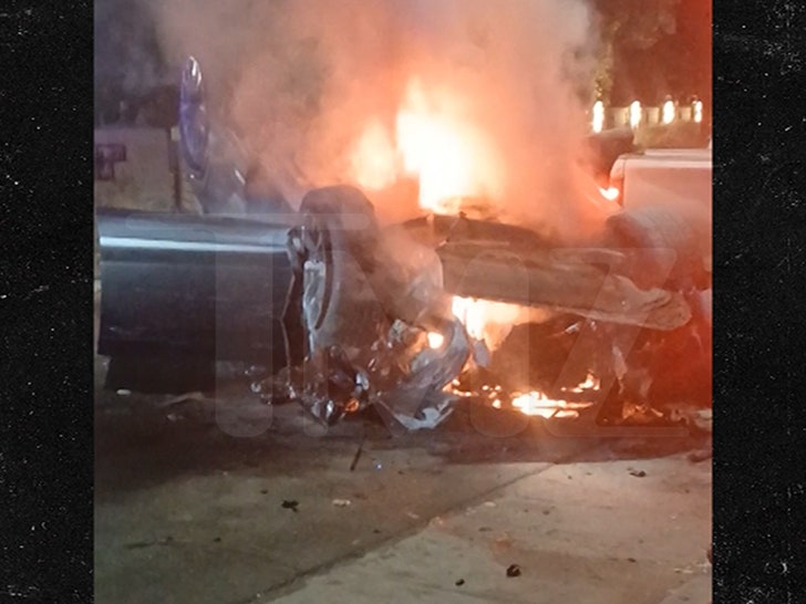 bc663c1888e442189b4c0b3451685c8a_md 121424_car_crash-sg7