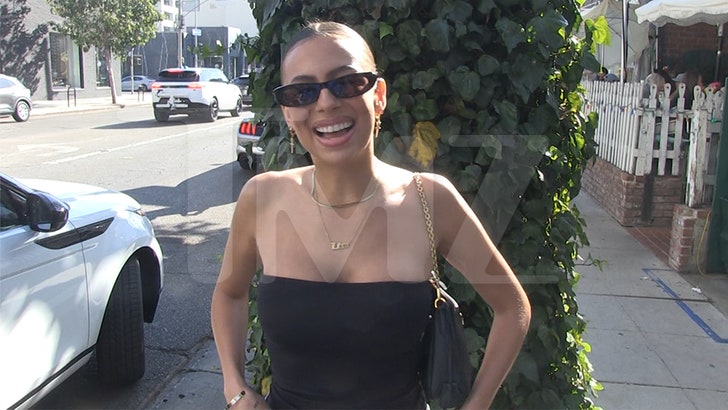 bea925aeba5044a2b20538ac2d73664b_md 112324_kayla_richart