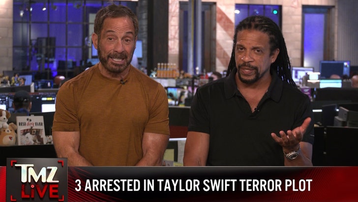 bee3a044d2b841e1b247a714fb8b3bfc_md-2 080924_tmz_live_taylor_swift_kal