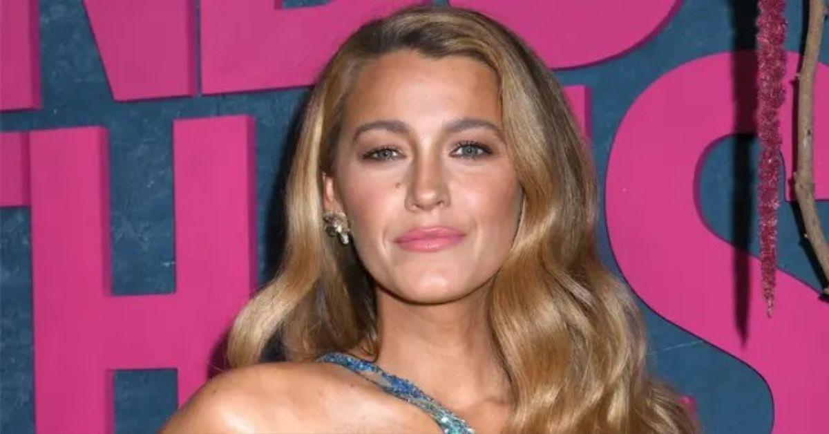 blake-lively-smirk-1-1762193507416 photo of blake lively