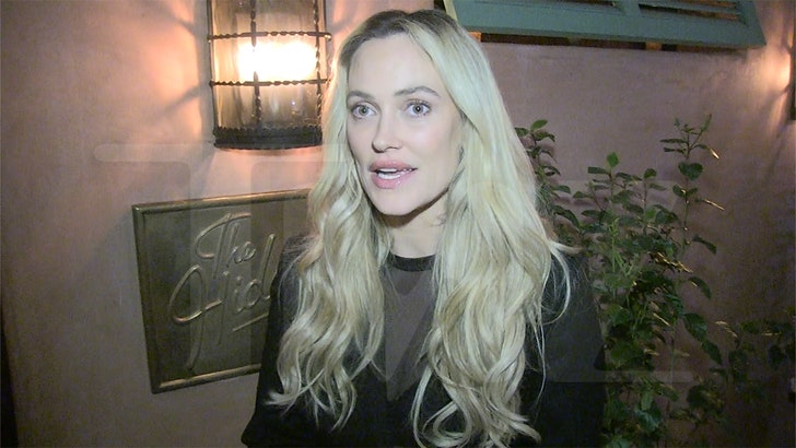 c08b31eb92084f378774b911e1238307_md 102924_peta_murgatroyd_artem_kal