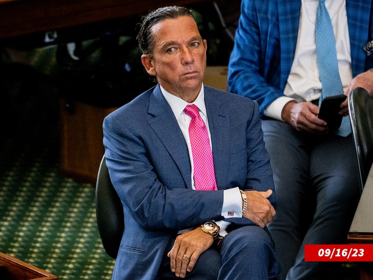 c7189afce78241f8903fdc9308780077_md-2 tony buzbee getty 1