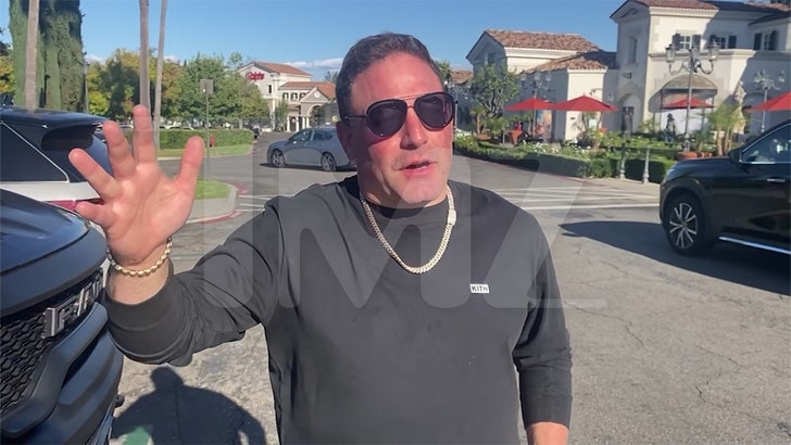 c8c25cb3e78340e3a732362706b378b7_md 102924_david_weintraub_kal