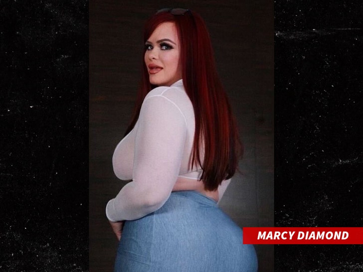 ca839693f43d43ef9b3f294eaeaac06a_md Marcy Diamond