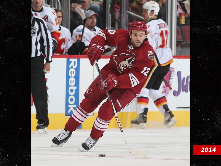 cc0ab099f2434b4f9c231345bb19c625_md paul bissonnette getty 1
