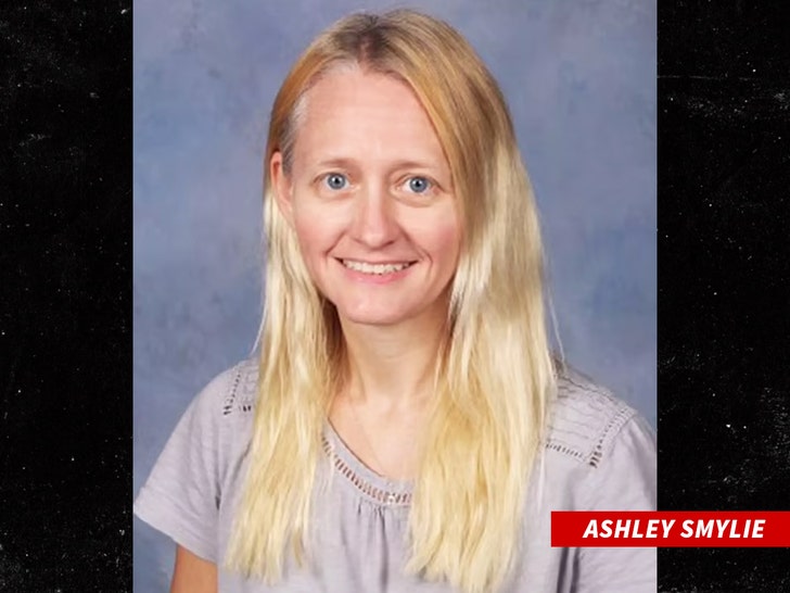 cc8871cc256a433c8726d8fd1f5e9c1b_md-1 Ashley Smylie and carly gregg no credit 1