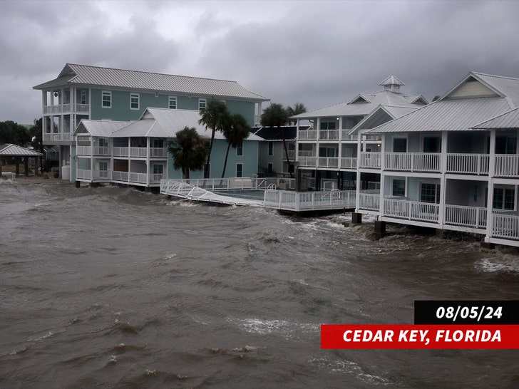d7045c93e99642d7bd5eafd47bd512fd_md Cedar Key florida hurricane debby