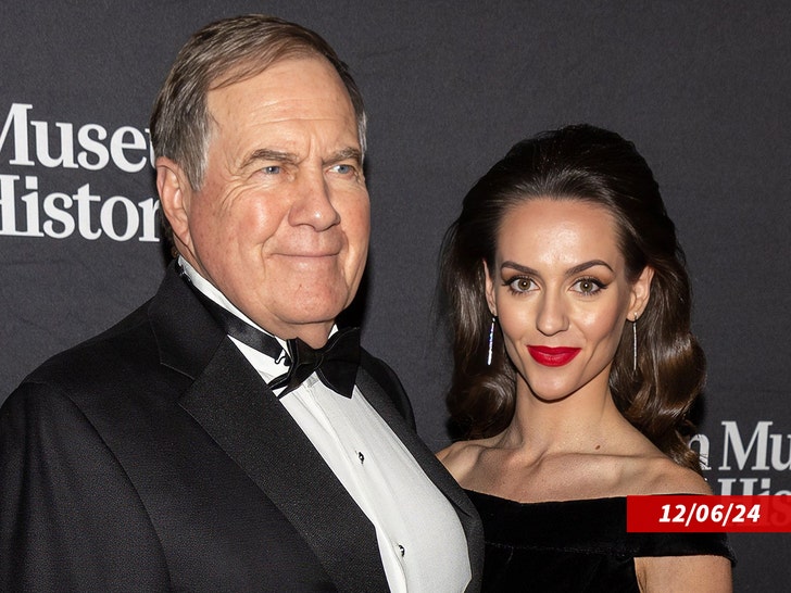 d798965d5f3a404e93b9f36987cce265_md bill belichick jordan hudson