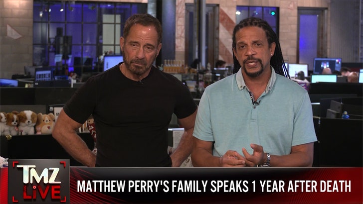 d89b50440fcc418f8921fc17754a4823_md-1 102824_tmz_live_perry_kal