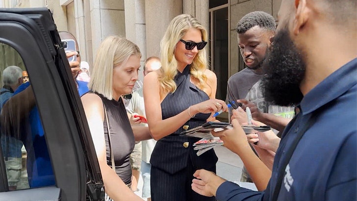 d925198e9ade4eef8ae9f4808a60e55d_md 012025-kate-upton-kal