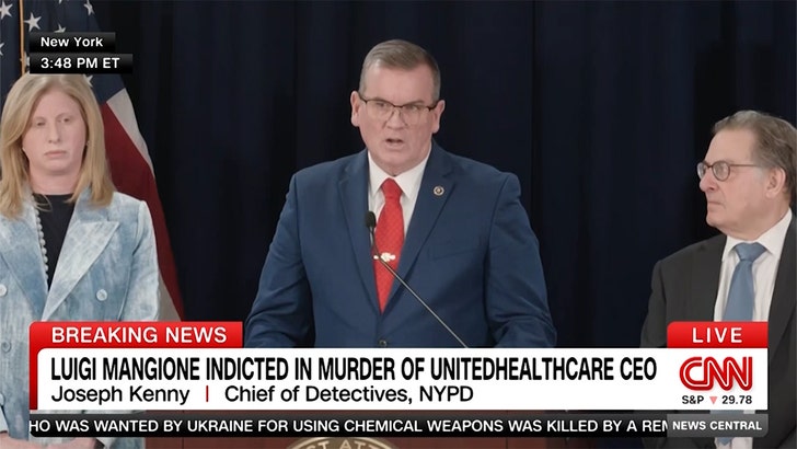 d9fb1d21ae2f4857ad81ca1a59676062_md 121724-joe-kenny-luigi-mangione-mother-kal