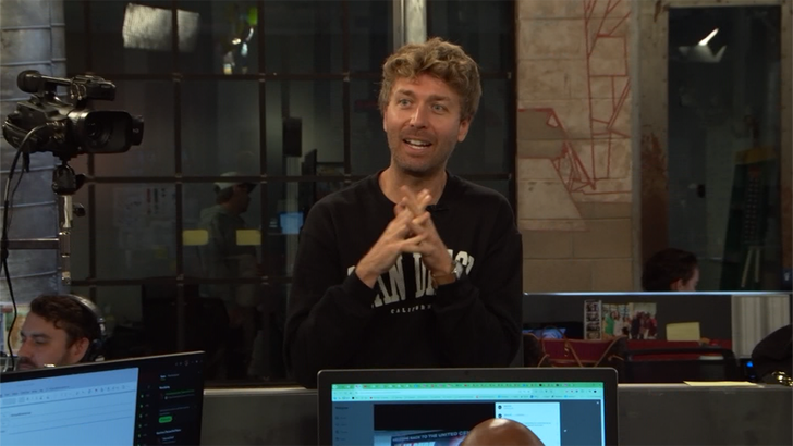 dd5a30f8657e446b93606bde0eb5e251_md jason kelce