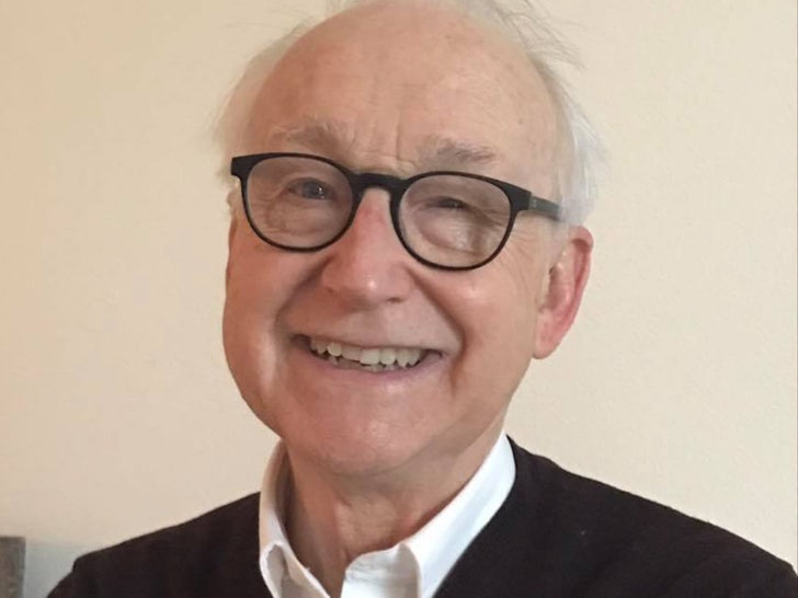 dd72c732ebd44a3fafdff0ffdaee71d5_md Whitney Rydbeck