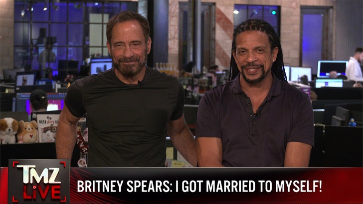 df34e63489ca4b69a092a88ab0658bbe_md 102124_tmz_live_britney_kal