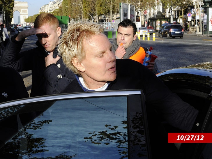 e0d2e9f6e11c40eebc04cdf6bbc0c292_md Mike Jeffries