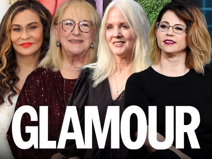 e167bf9e5f2549deafc64bbf0f64ac0b_md Tina Knowles Donna Kelce Maggie Baird Mandy Teefey