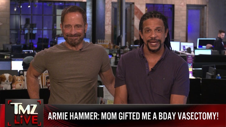 e16e3e3fabdb4d368b9caf8ba588501c_md 111224_tmz_live_hammer_kal