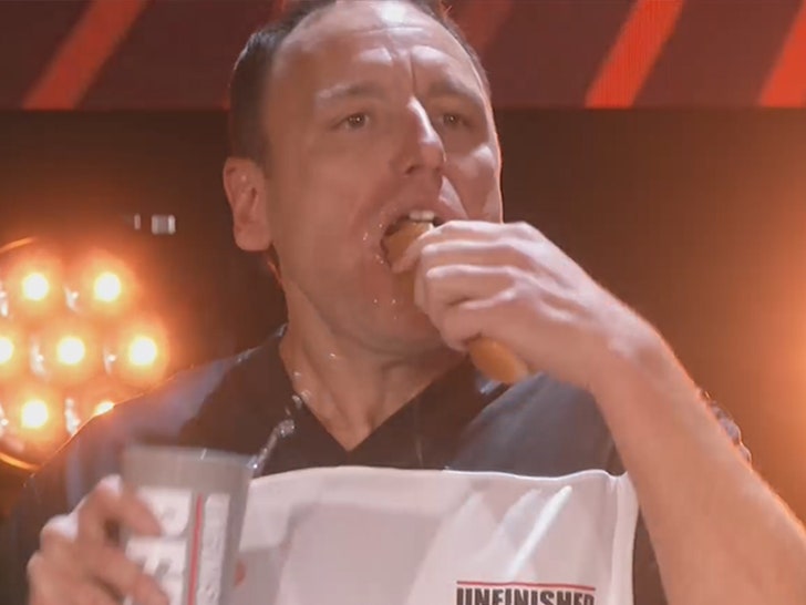 e4c072fc31224fa5a592692a19ec7339_md 090224-chestnut-kobayashi-eating-v3