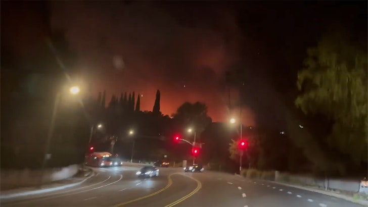 e66214df950f44b3a7d68deefb17e92a_md 011125_deon_cole-kal