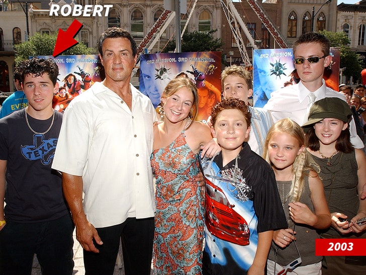 e800374041ca4e8d85b3af322fdc85d3_md Robert Vito Diaz getty 1