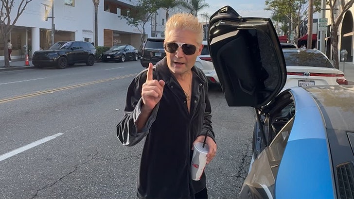 e9b855f49aba43b9bcd18515a4d8706e_md 101824_corey_feldman-kal