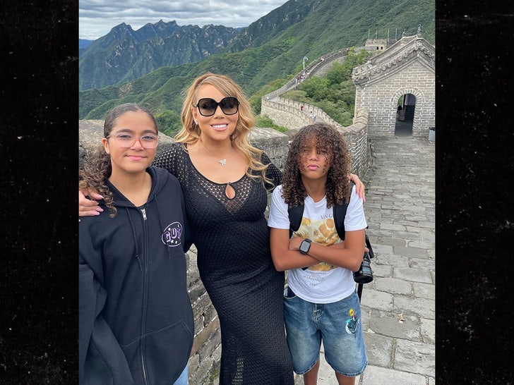 ea6202962dbd4c0ea838b841cc654b2f_md 091424 mariah carey great wall of china sub 3 insta