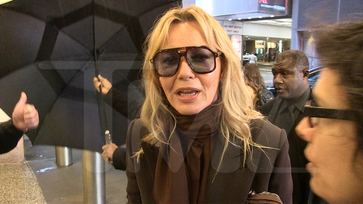 eaa3eeb4ae264fcc975e51c6a86e11d3_md 112224_connie_nielsen_kal