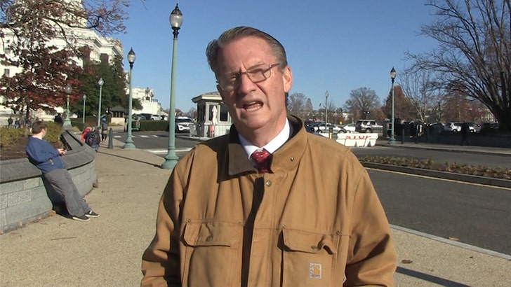 eb429913663a4628bd0b50e5edc1b044_md 121224-tim-burchett-kal