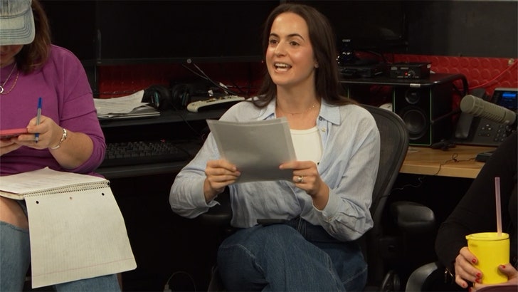 ec6f2ffafc5e439cb7c6808809c9d81e_md TMZ-TV-2p-(1700-ET)-18093.01_12_16_17