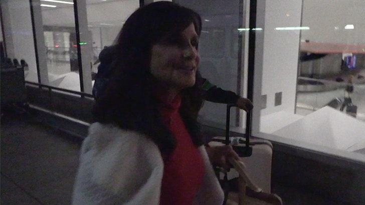 edaf572ebe9f435abf52795eac98073a_md 120724_lynne_spears_kal