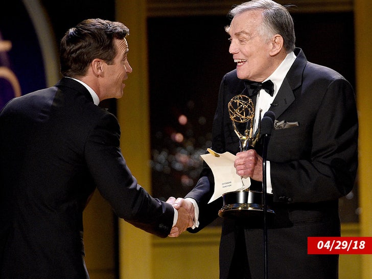 ee4fabdf637d482794d1e6c8b391884f_md Peter Marshall sub