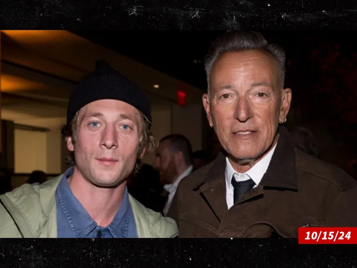 eed15f4cf73b48fdbf6bdeb6ed8eefbd_md jeremy allen white bruce springsteen