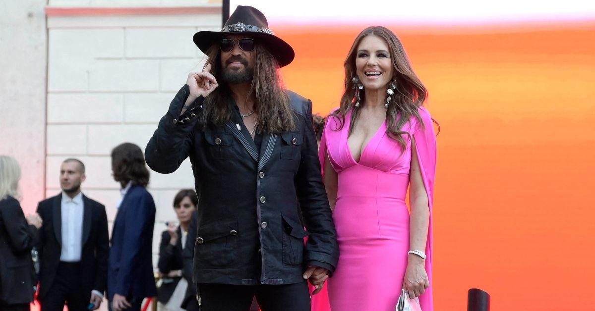 elizabeth-hurley-billy-ray-cyrus-vegas-christmas-wedding-1-1762344216863 Elizabeth Hurley and Billy Ray Cyrus are 'planning a spontaneous Vegas wedding over the Christmas holidays.'