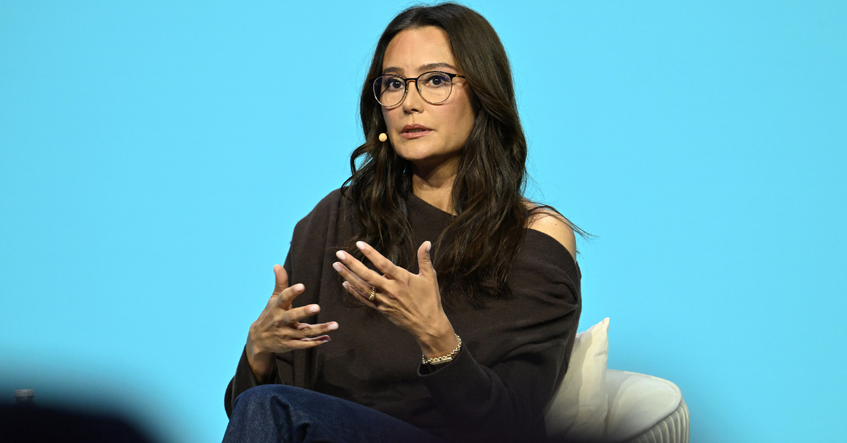 emma-heming-end-well-1763674453328-1 photo of emma heming