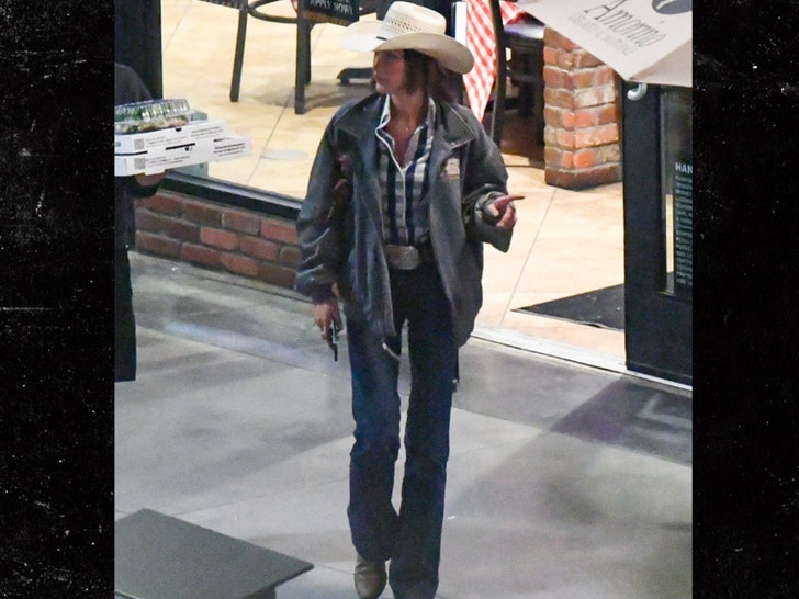 f1d5a4751bae489fa38d0389c15800b0_md Bella Hadid seen for the first time since speaking out concerning the Adidas