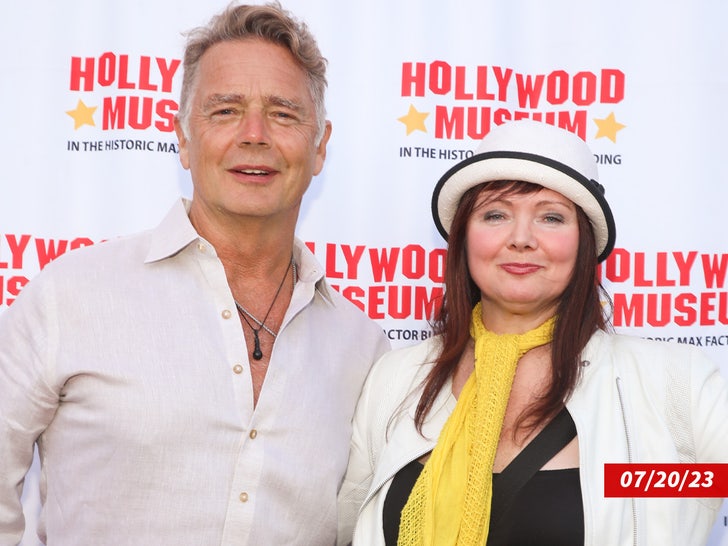 John Schneider and Dee Dee Sorvino