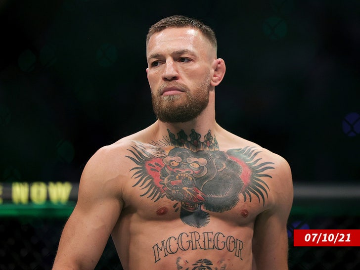 f4c0f562ef724097b8e3254aff69e987_md conor mcgregor sub octagon