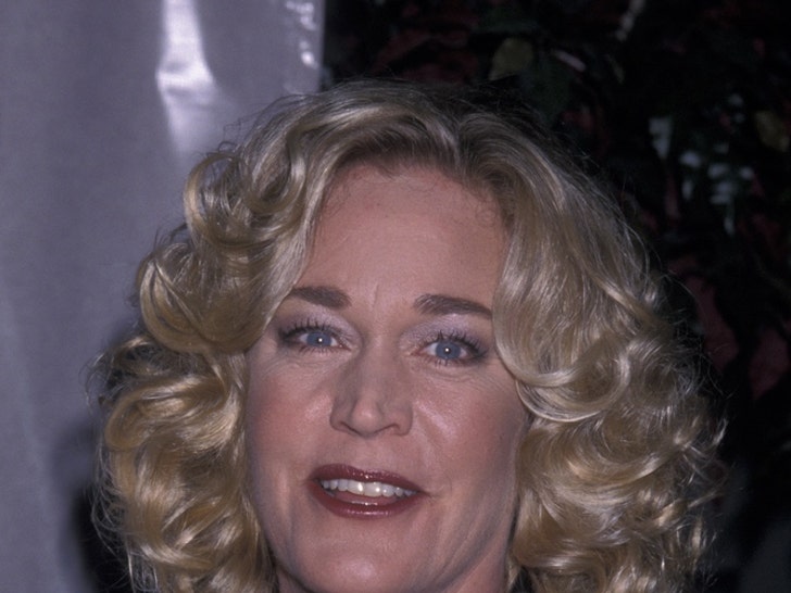 f4cdcebc253b43e2ac8564f56972a4b8_md 1216 Remembering Diane Delano 4