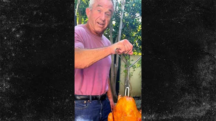 f5490873743a4250add254acdaa04f5b_md-2 112924_rfk_jr-kal