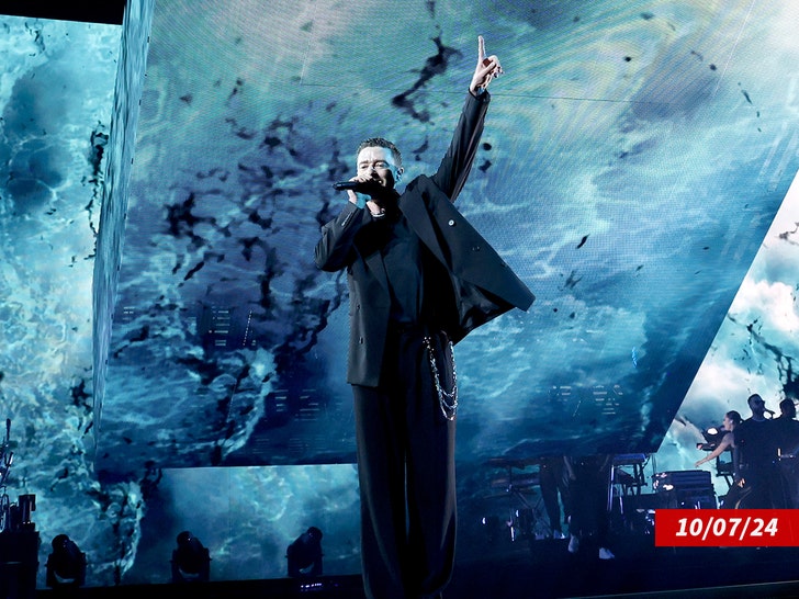 f65a5c78656d4ae2bdecf82bf48769d0_md justin timberlake show sub