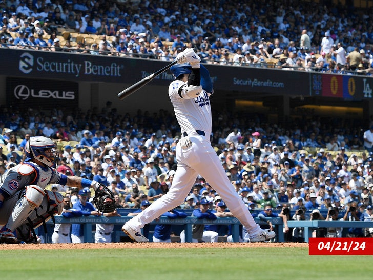 f725c50f9ef34668a0491a0d4f545207_md shohei ohtani sub